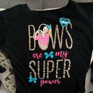 JoJo Siwa girl’s top